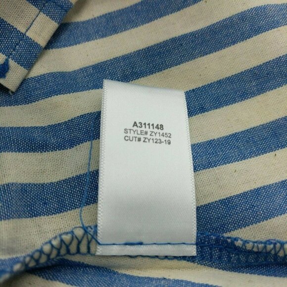 Kathleen Kirkwood Chambray Shirttail Top - Picture 5 of 5